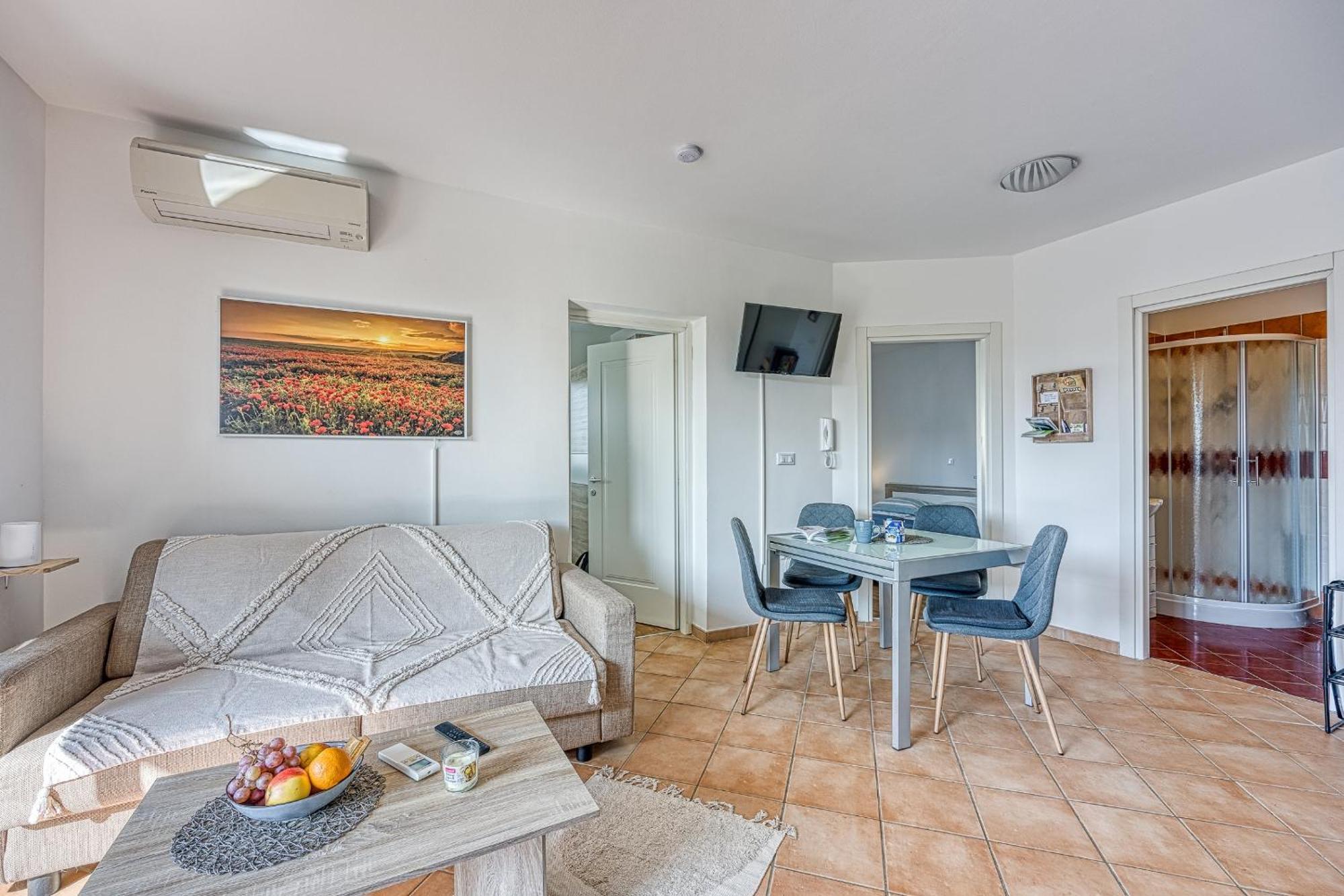 Apartment Anita Gedići エクステリア 写真